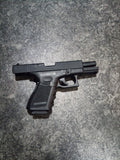 *Pre Owned* UMAREX Glock 19 Gen3 GBB Pistol Kit